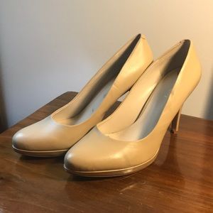 Nine West Kristal Platform Pumps - Natural Leather